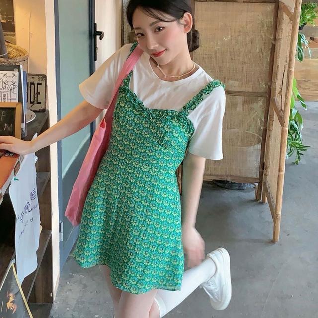 Green Flower Suspender Skirt All-match Short-sleeved T-shirt