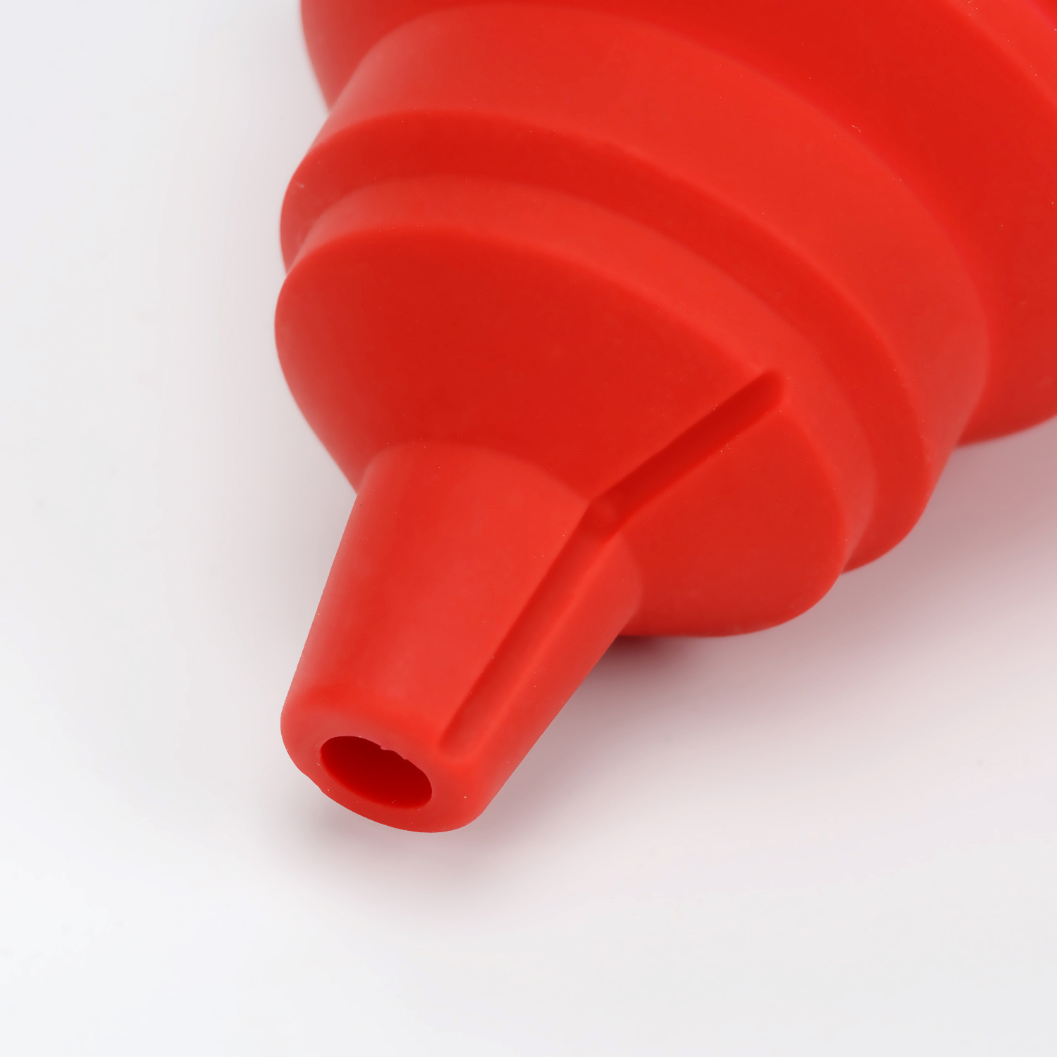 Title 4, Mini Silicone Folding Funnel For Liquid Dispensing