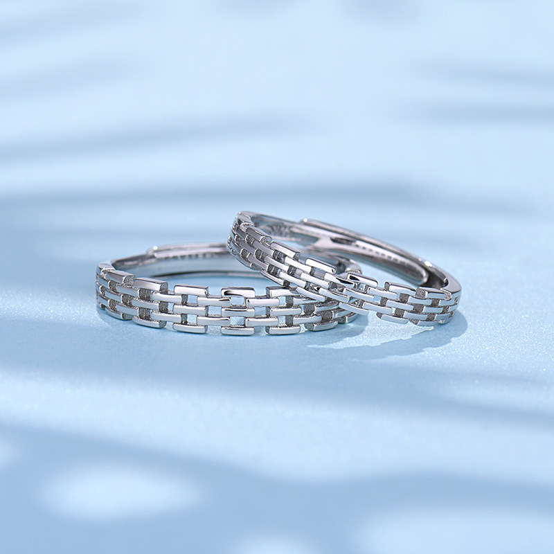 Simple Personality Chain Roman Wall Ring