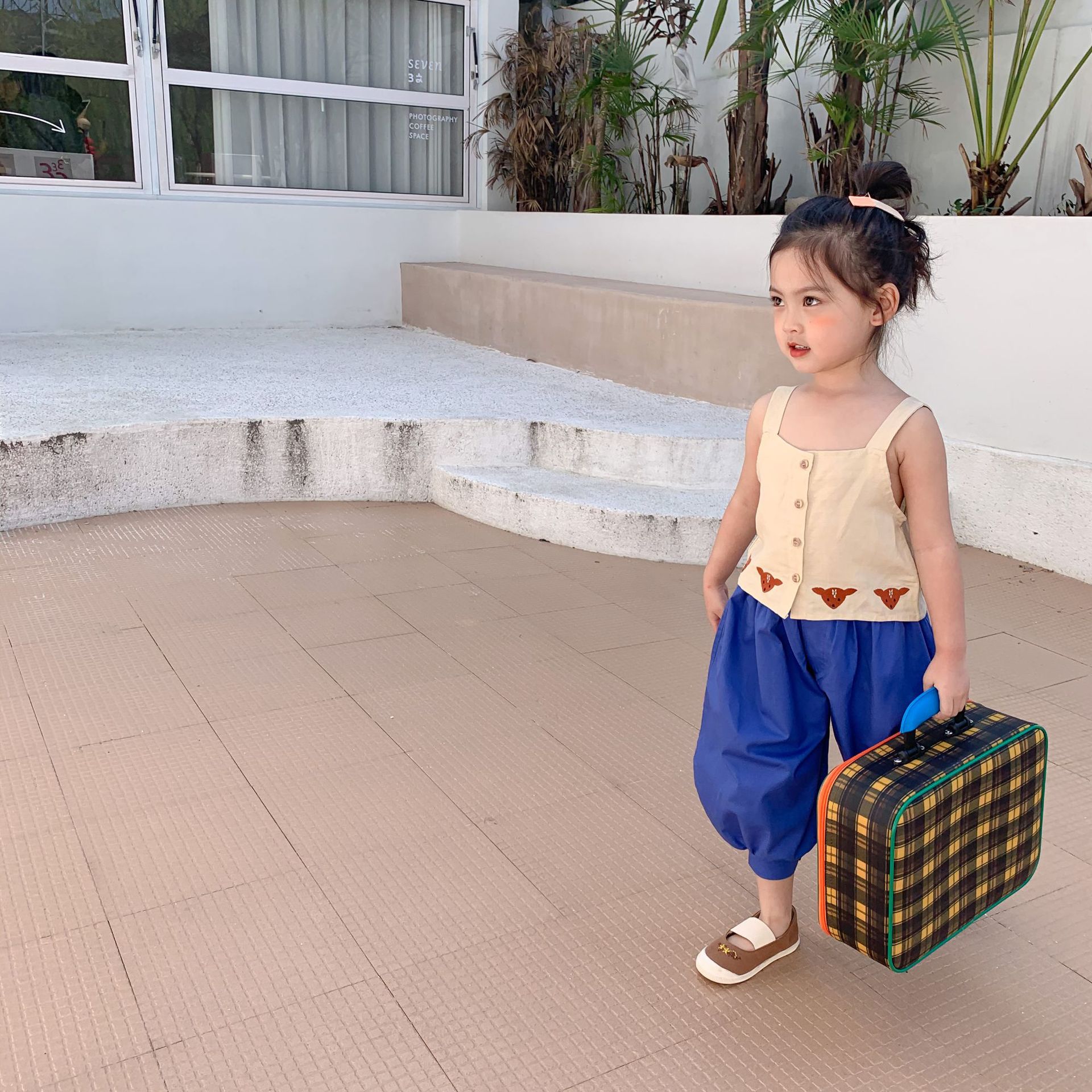 Children's Clothing Japanese And Korean Style Cotton And Linen Embroidery Vest Mosquito Pants Suit