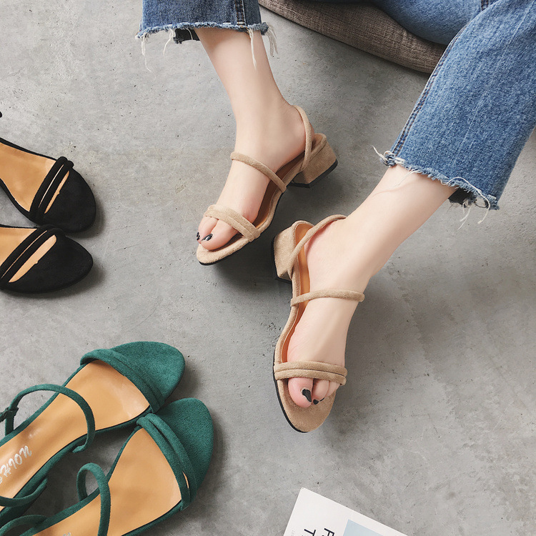 Strap Mid-heel Square Heel Sandals — view 2