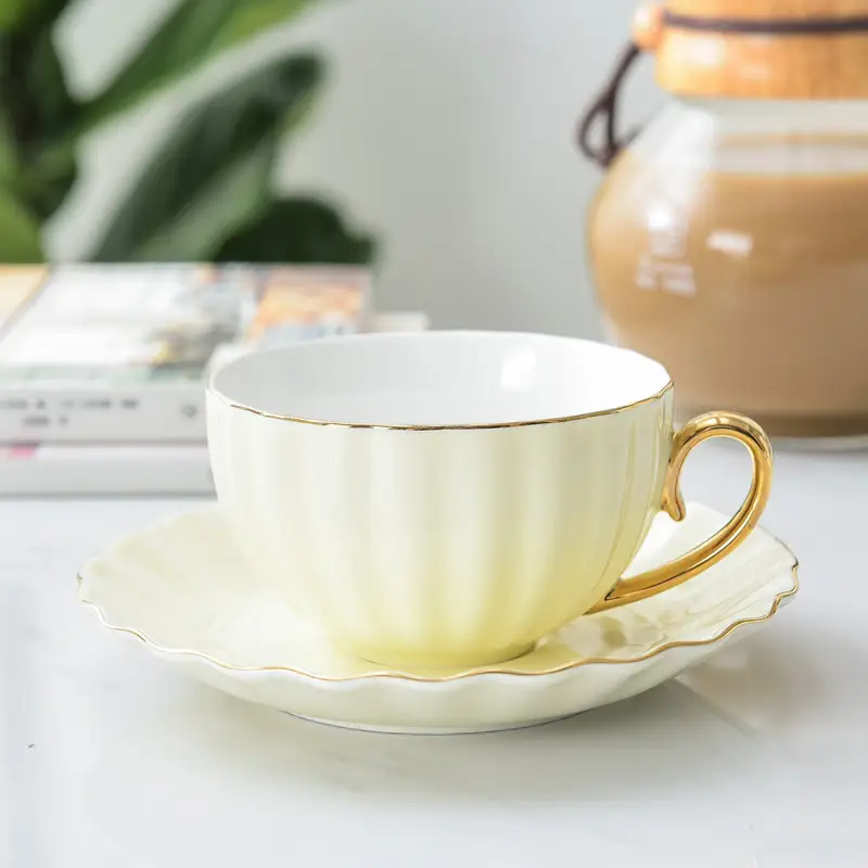 Multicolor Orange Pumpkin Cup Porcelain Coffee Cup Set Red Tea Cup Afternoon Flower Tea Cup Saucer