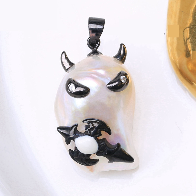 Baroque Pearl Pendant A Piao Queen