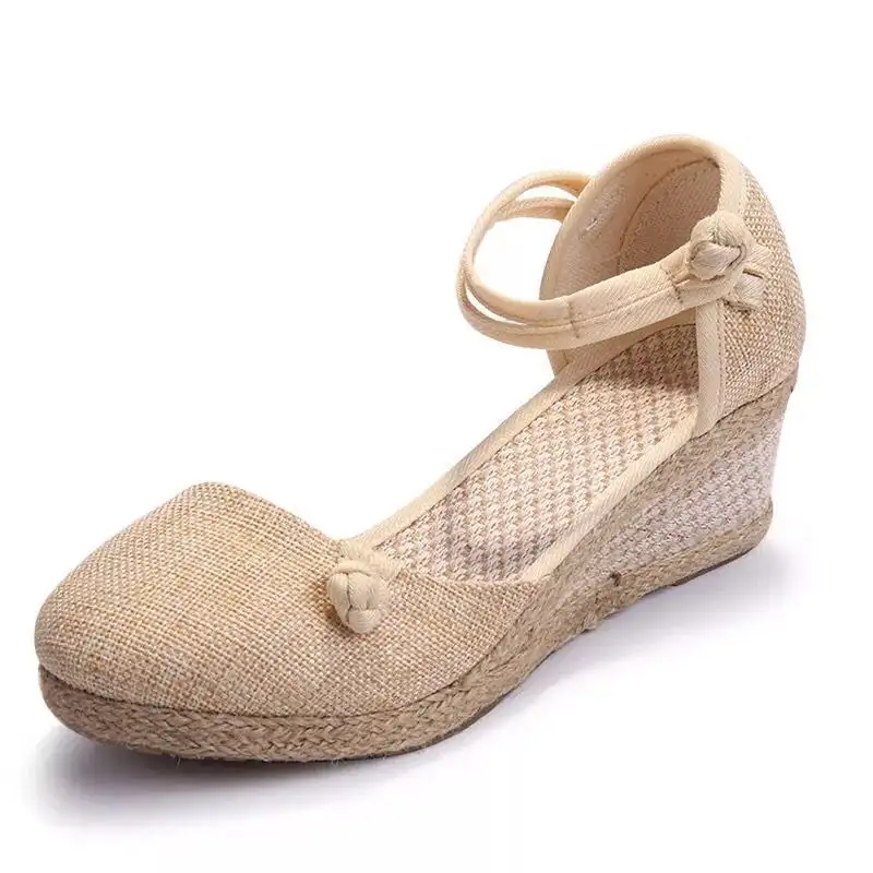 Casual Pointed-toe Woven Buckle Women's Sandals