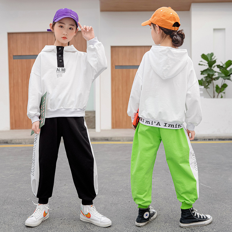 Boys’ Spring Outfit Set – Cotton Hooded Sweatshirt with Color-Block Sports Pants - Image 3