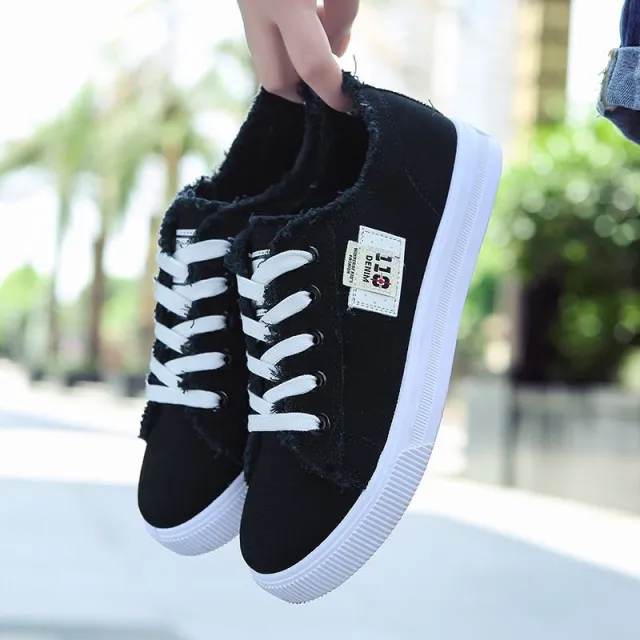 Star up Sneakers Black - Shop at LoveMi