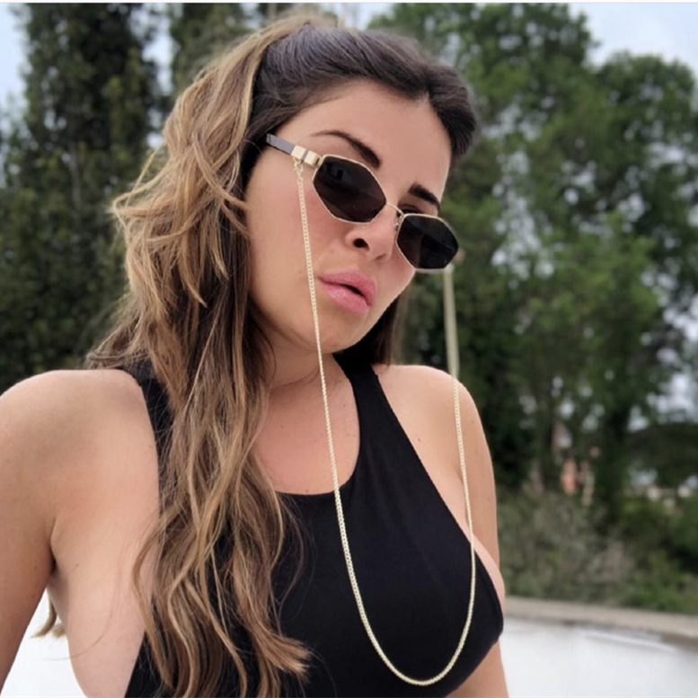 Fashion Chain Irregular Frame Sunglasses - Image 3