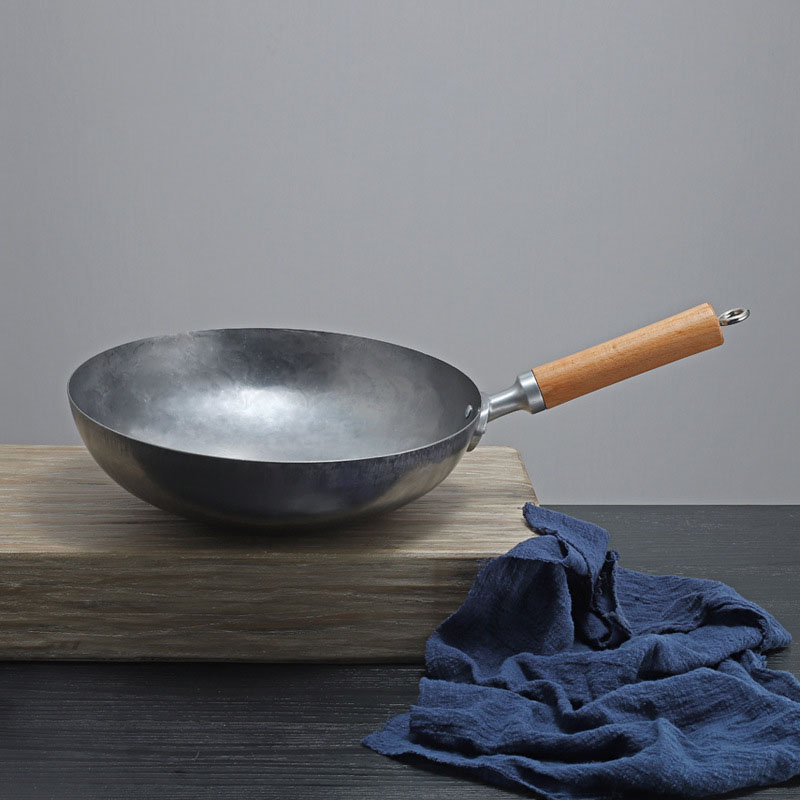 Silver White Handmade Iron Pan Old-fashioned Iron Pan Household Lightweight Carbon Steel Wok Uncoated Non-stick Pan