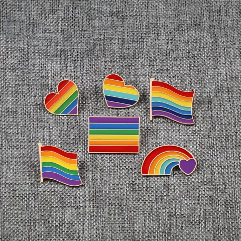 Six-color Rainbow Corsage Metal Badge