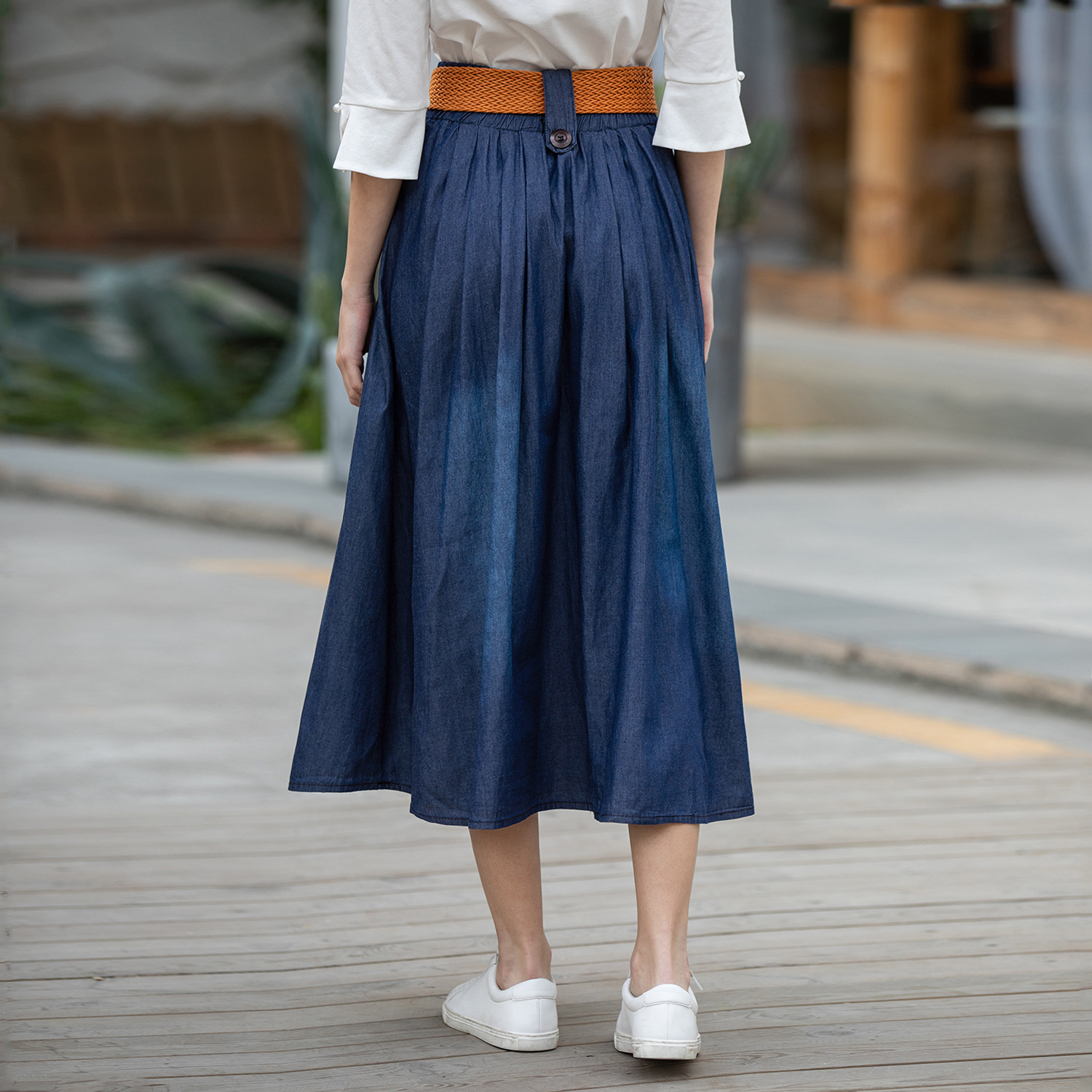 Thin Elastic Waist Denim Long Skirt