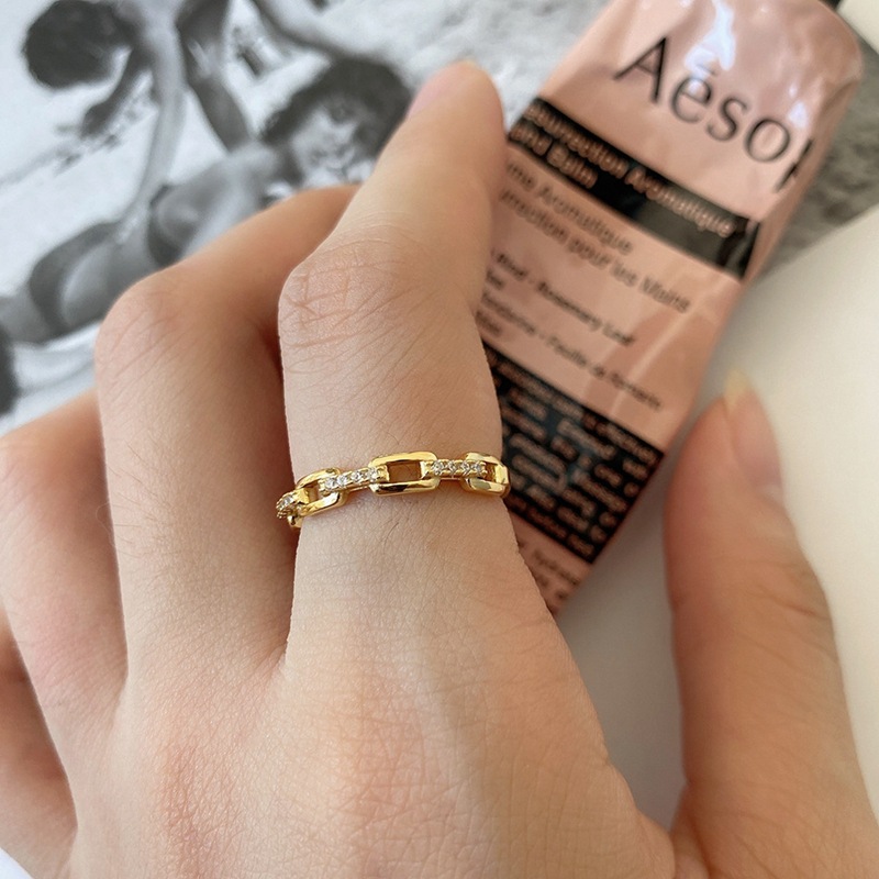 Кольцо с полым цветком из стерлингового серебра S925 Модное простое регулируемое кольцо с бриллиантом