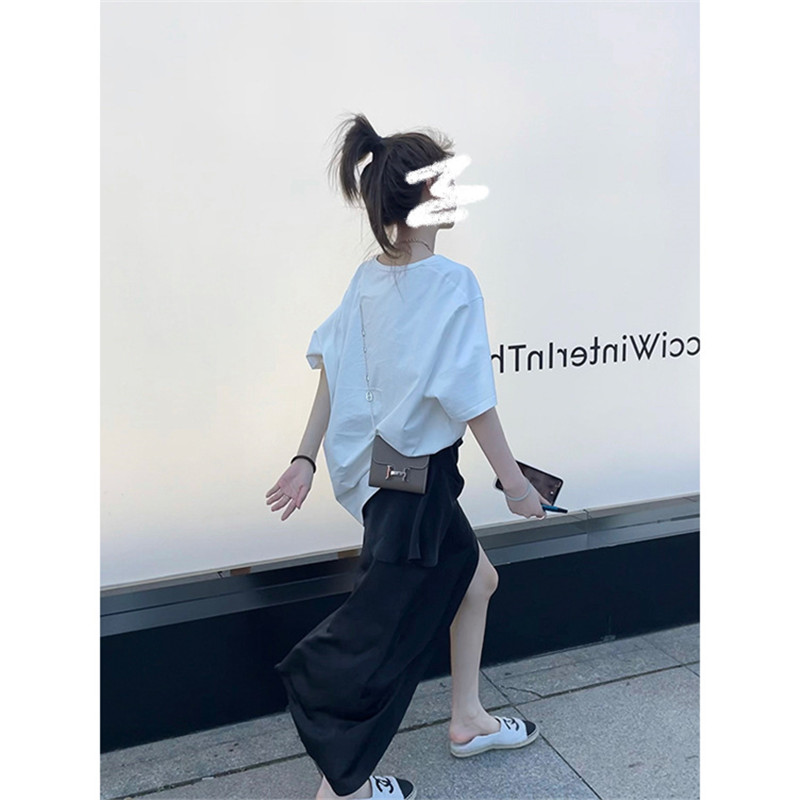 Side Slit Pleated Half Skirt Design Sense Long Skirt