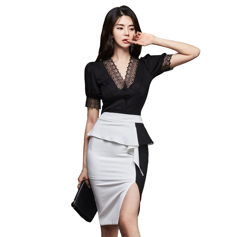 Two-piece Temperament Stitching Lace V-neck Top