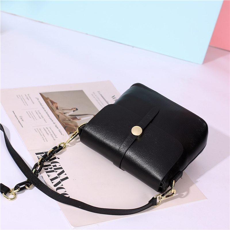 New Export Foundry Withdraw The Cabinet Soft Leather Messenger Small Bag Black - Shop at LoveMi