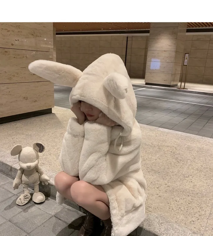 Moving Rabbit Ears Imitated Rabbit Fur Coat Female Lamb Hair - Beige