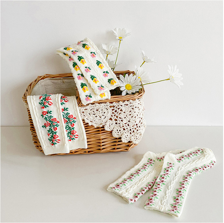 Floral Color Matching Vertical Strip Children's Tube Socks