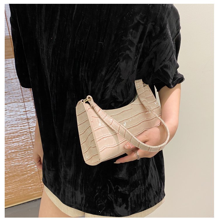 Title 11, Stone Pattern One-shoulder Handbag Bag Patent L...