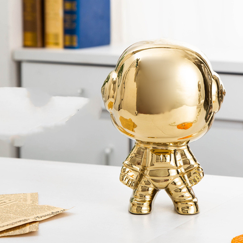 Golden astronaut without hole