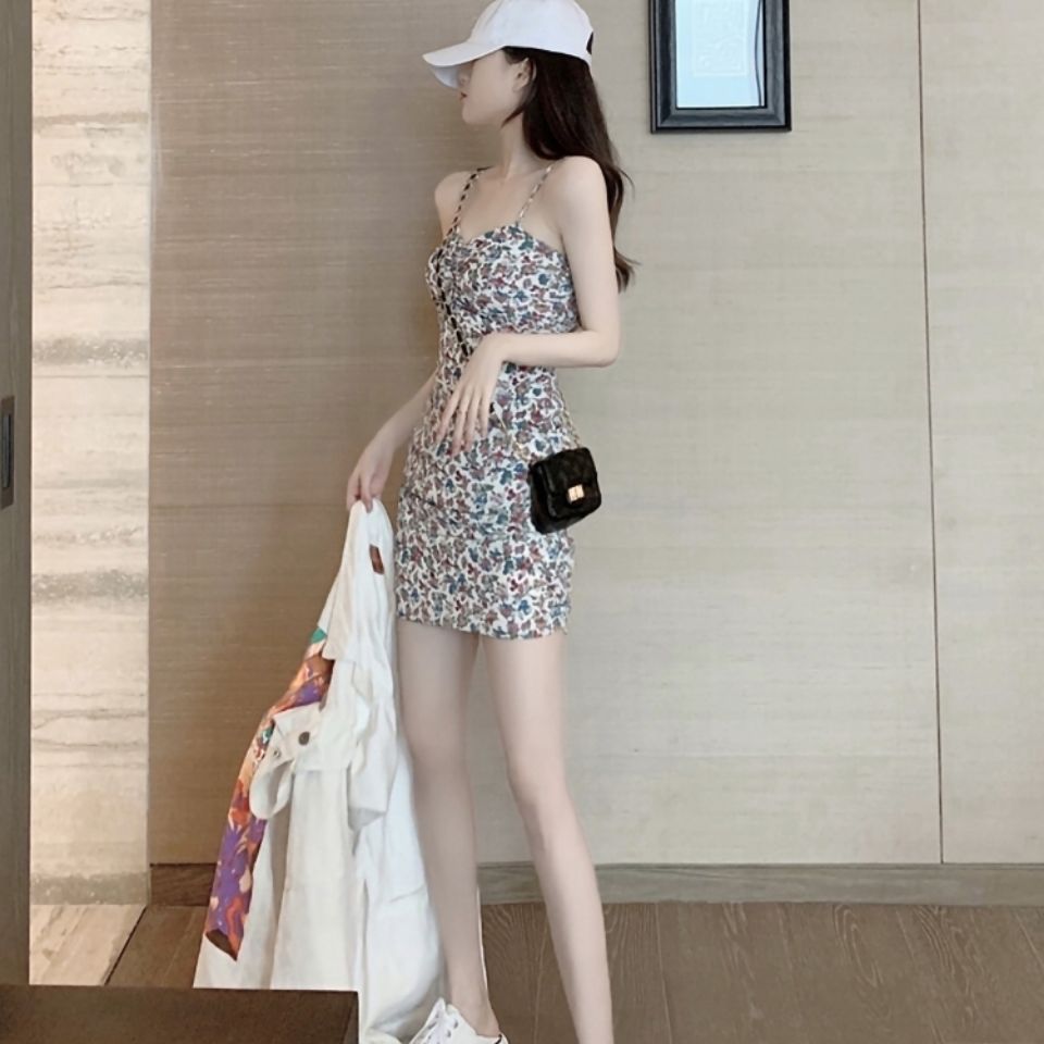 Retro Temperament Slim Package Hip Short Skirt Sexy Girl Small Suspender Floral Dress