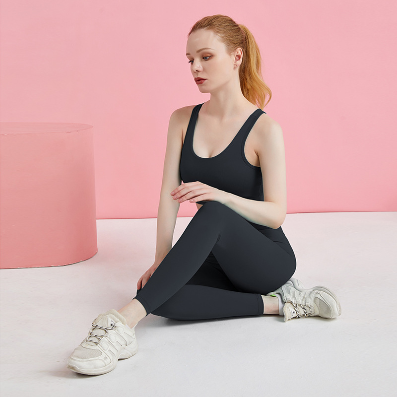 Yoga Wear Nude Nylon Fitness Suit Breathable Sportswear