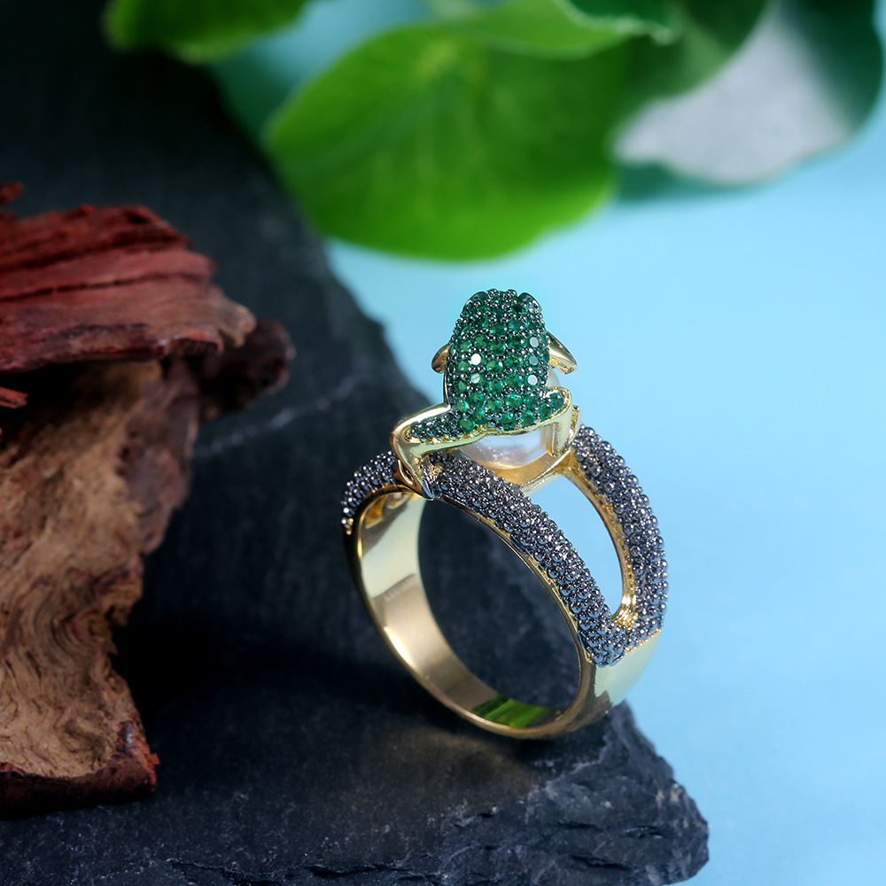 Copper Plated 18k Gold Color Separation Ring Fashion Frog Golden Toad Play Beads