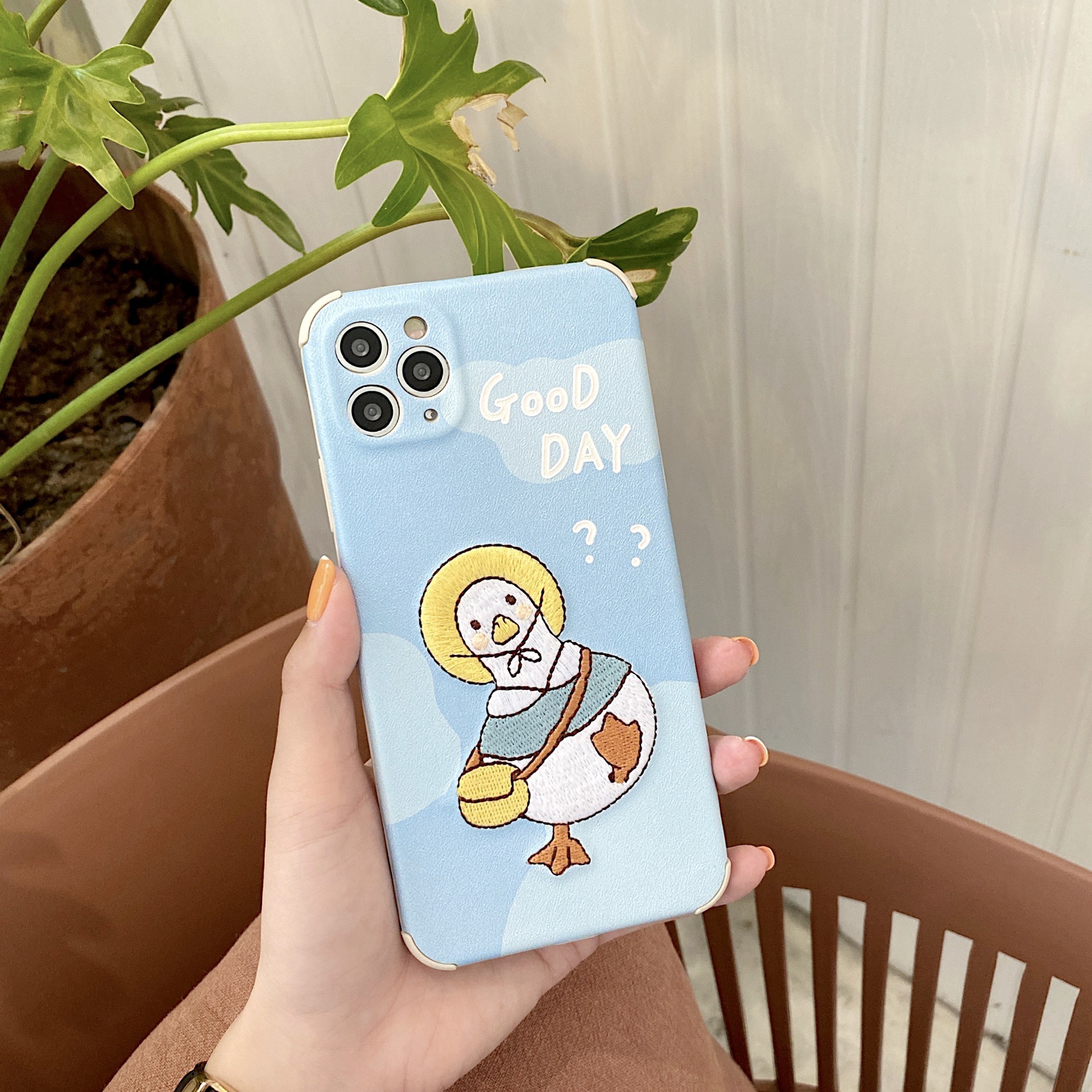 Compatible with Apple, Compatible with Apple , Embroidered Cartoon Duck For IPhone12ProMax Apple X XS XR Texture Phone Case - Image 4