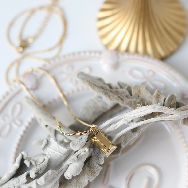 Square Brick Simple Snake Bone Round Bead Necklace Clavicle Chain