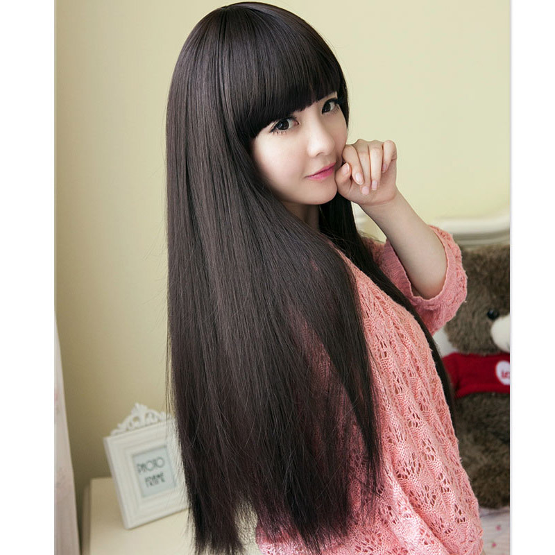 Black Diagonal Bangs