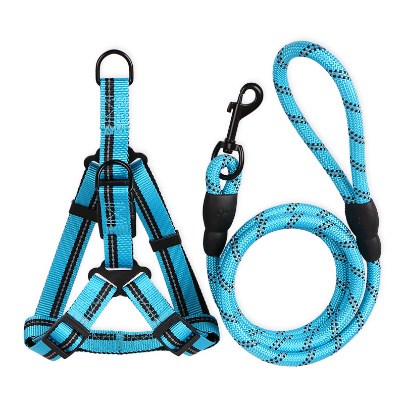 Blue chest back tow rope