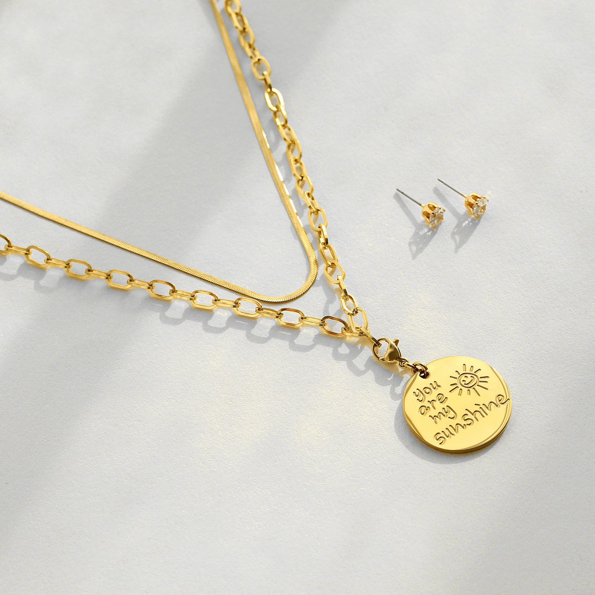 Simple Pendant Temperament 14k Gold Niche Design Accessories Clavicle Chain