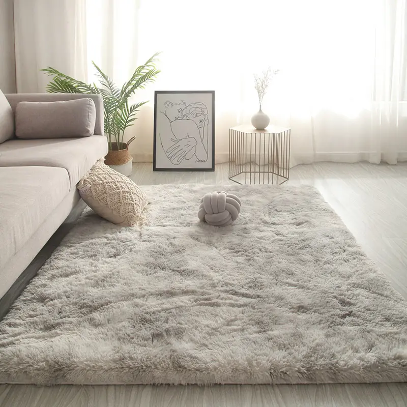 Plush Floor Mats Under The Bed