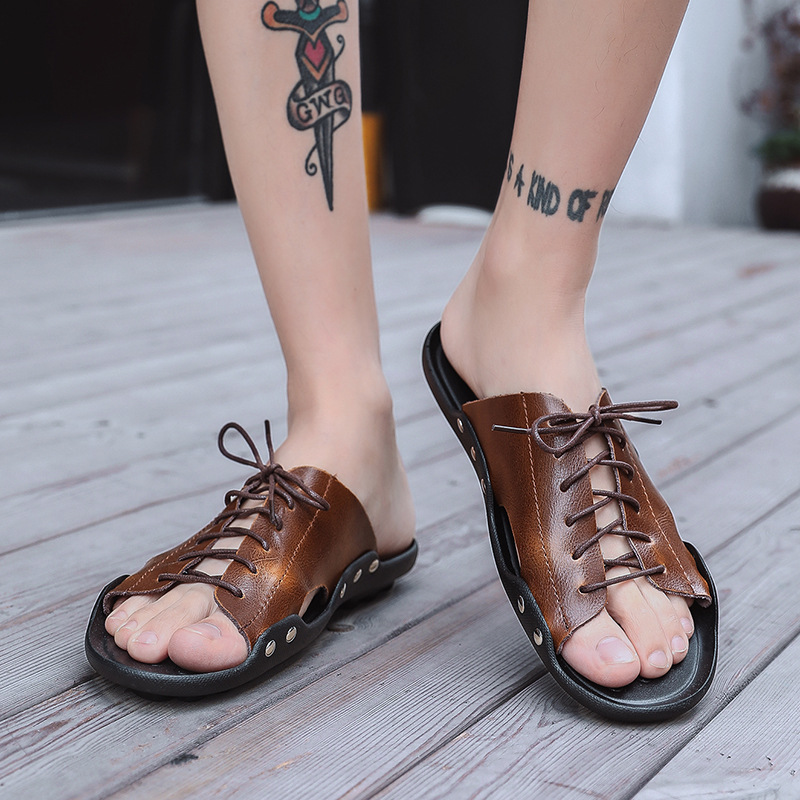 نِعال جلدية رجالية مريحة غير قابلة للانزلاق وأحذية شاطئية عصرية