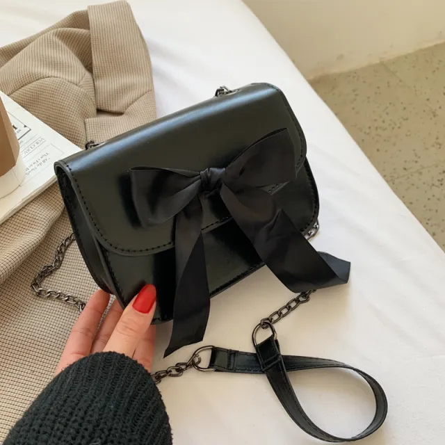 Small Bag Tide Female Bag Chain Bag Wild Fashion High end Messenger Bag Small Square Bag Black - Shop at LoveMi