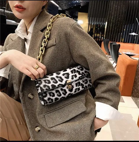 Cross-border French Niche Handbags Autumn And Winter New Fashion Wild Ins Thick Chain One-shoulder Clutch Underarm Bag - Leopard