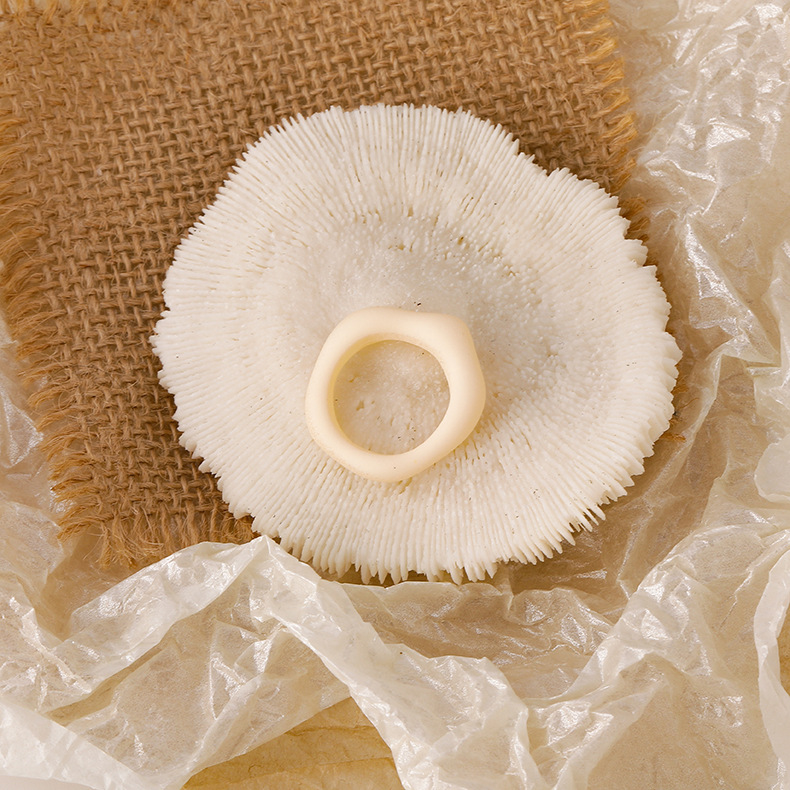 Simple Versatile Polygon Resin Acrylic Ring