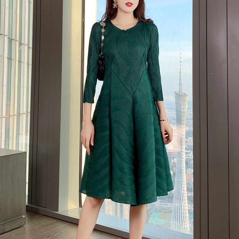 Western-Style Ladies Look Thin And Pleated Large Size Bubble Skirt