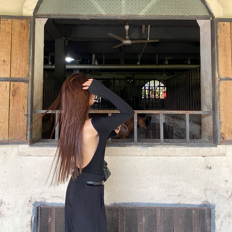 Halter Top Women Black Long-sleeved Big Leaky Back T-shirt Sexy Slim Bottoming Shirt