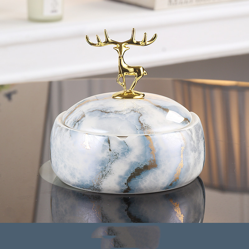 Modern Light Luxury Ceramic Ashtray With Lid Anti Fly Ash