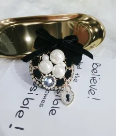 Women Brooches Pins Badge Coat Big Metal Vintage Retro Star Bee Lace Pearl Handmade - G - View 1