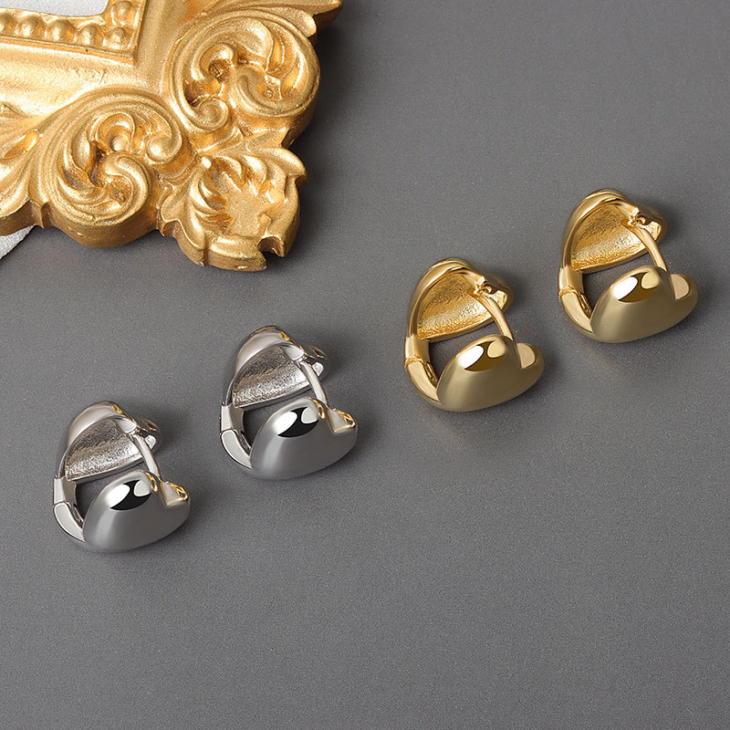 Vintage Hong Kong Style Golden Love Earrings