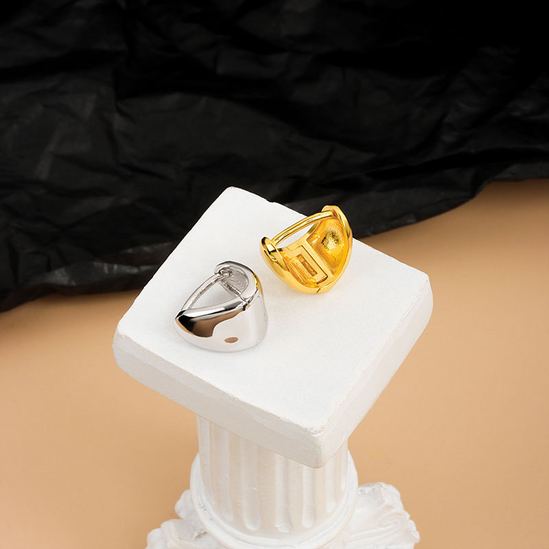 Minimalist Geometric Triangle Female Ear Buckle Earrings