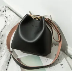 Bucket Bag Female Temperament Fashion One-shoulder Casual Diagonal Handbag - Black - View 1