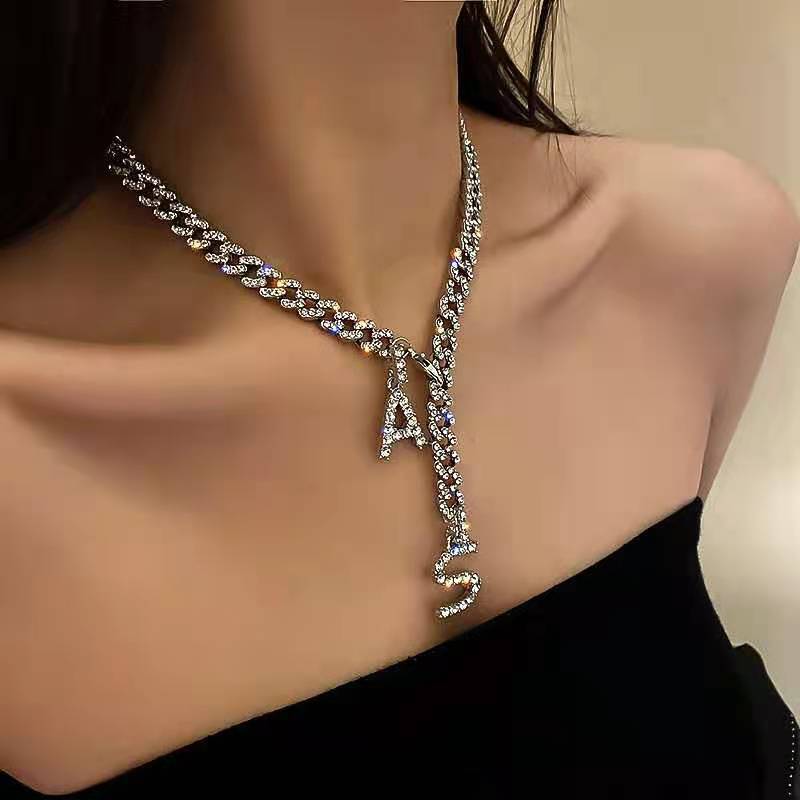 Flash Diamond Letter Clavicle Chain