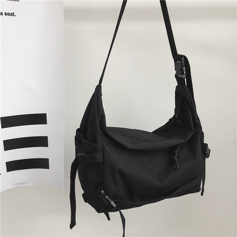 Retro Messenger Bag Shoulder Bag Casual Simple Small Bag Black - Shop at LoveMi