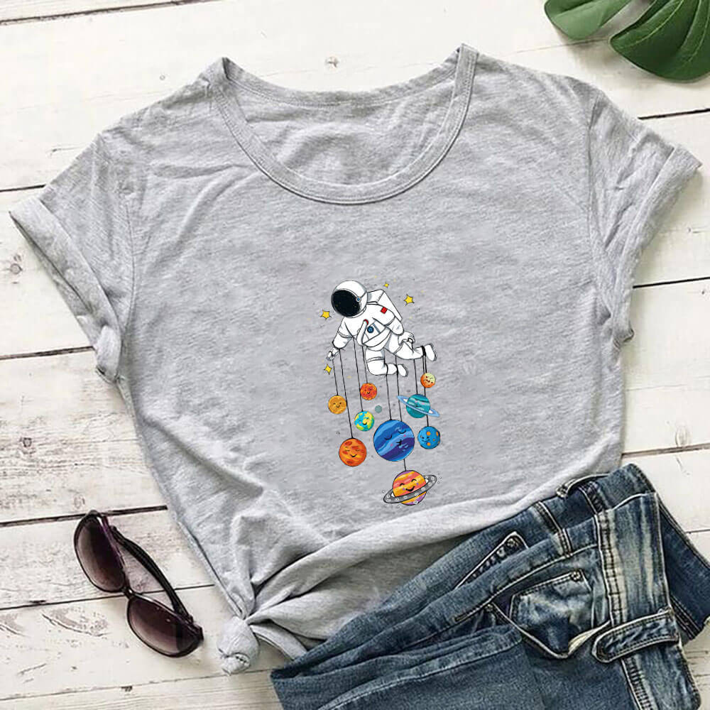 Title 10, Astronaut Planet Print T-shirt Independent