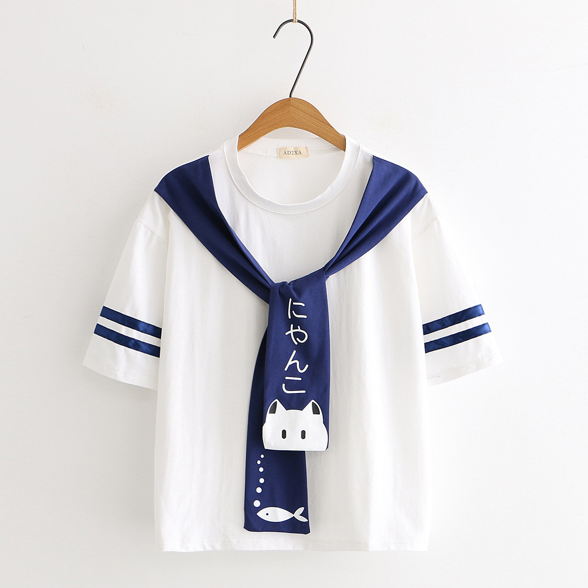 Title 3, Navy Shawl Cartoon Cat Print Round Neck Short-s...