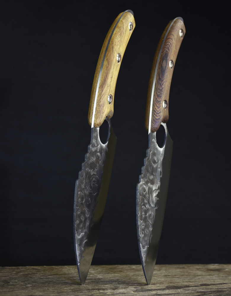 The Edge Of The Tibetan Mastiff Boning Knife Is And Easy To Sharpen