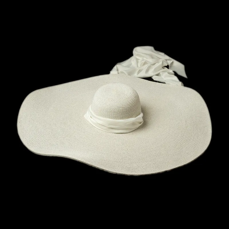 Large Eaves Straw Hat Concave Shape Outdoor Beach Trip - White