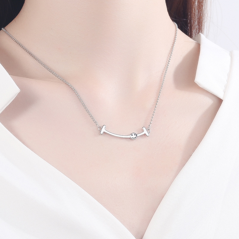 New  Elephant Sweater Necklace Female Niche Light Luxury Clavicle Chain Old Retro Simple