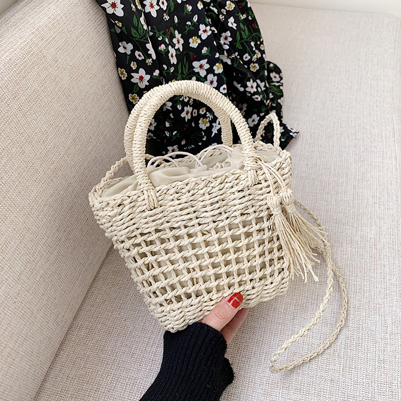 Mesh Bowknot Tassel Moon Yuan Bucket Straw Bag